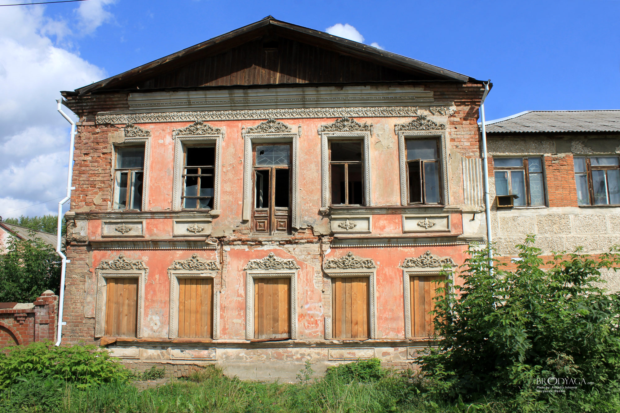 Комсомольская 3, Невьянск (Komsomolskaya 3, Nevyansk)